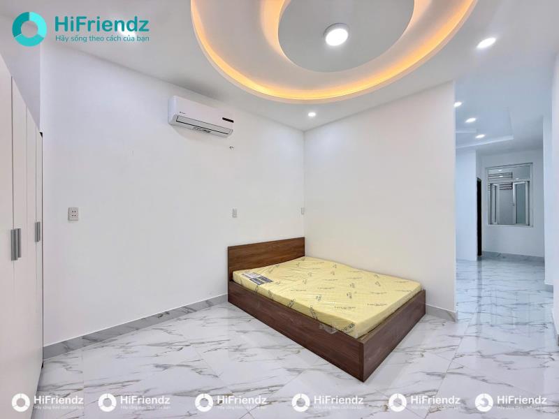 Căn hộ 1 phòng ngủ rộng 40m2 sẵn nội thất gần etown cộng hoà