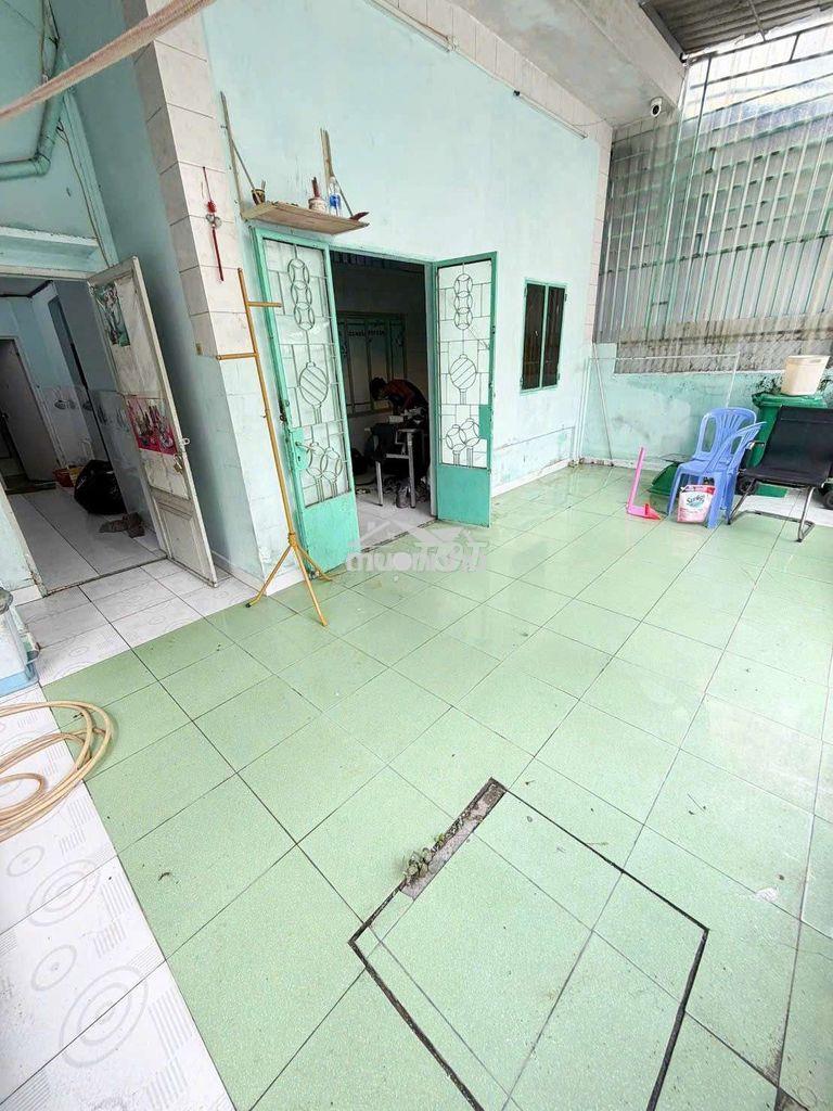 Hoàng ngọc phách. tân phú (2pn, 1wc). hẻm xe hơi. dtsd 120m2 - Ảnh 3