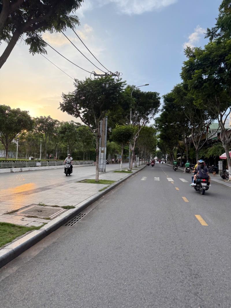 Chính chủ bán nhà hẻm trung tâm quận 4 – đón đầu hạ tầng metro tương lai - Ảnh 4