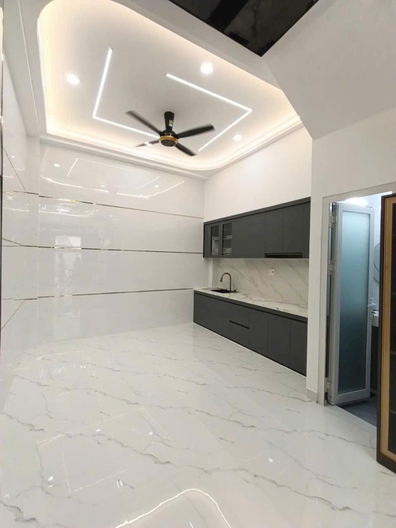 Bán nhà lê văn quới 4 tầng 5pn hẻm 6m ô tô shr,hoàn công đủ - Ảnh 2