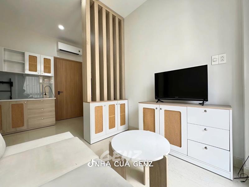 Căn hộ dịch vụ - 1pn bancol full nội thất - thang máy ngay etown, nhà ga t3 - Ảnh 2