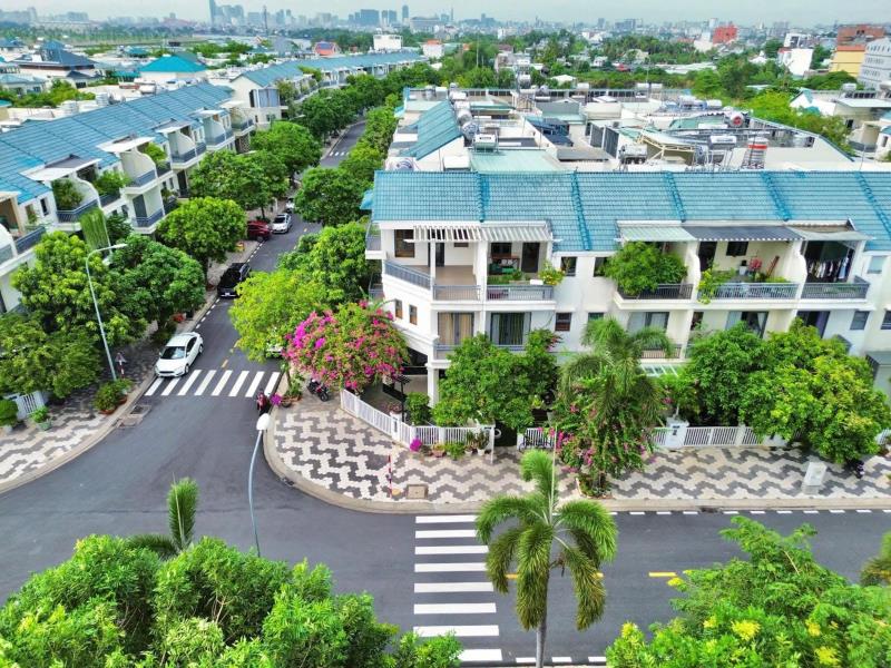 Nhà phố senturia vườn lài hoàn thiện chỉ 14.5 tỷ
