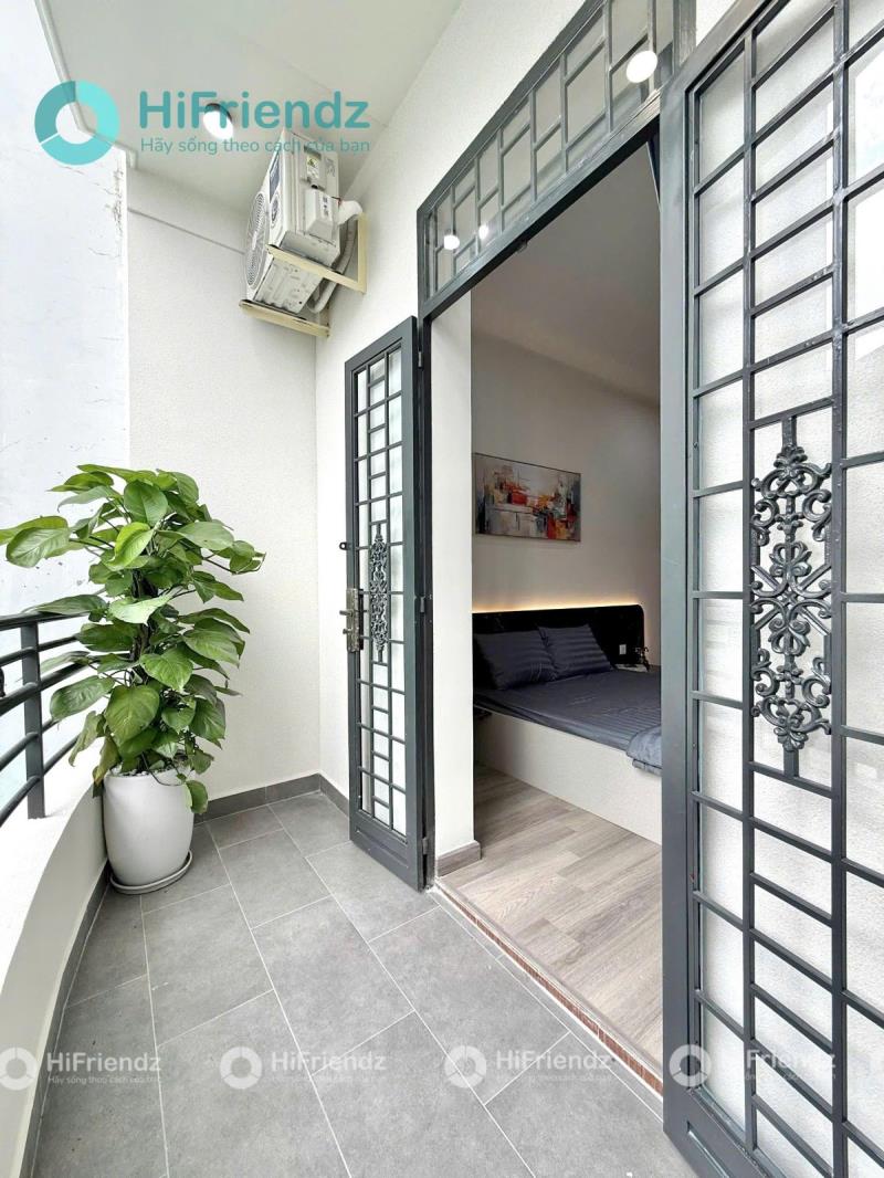 Cho thuê căn hộ ban công siêu thoáng full nội thất ngay khu phan xích long tại phan đăng lưu thuận tiện di chuyển sang bình thạnh - Ảnh 3