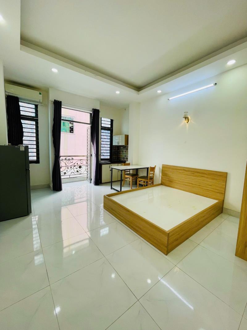 Cho thuê căn hộ studio có ban công đường trần văn đang, q.3 - full nội thất, 6.7 triệu/tháng