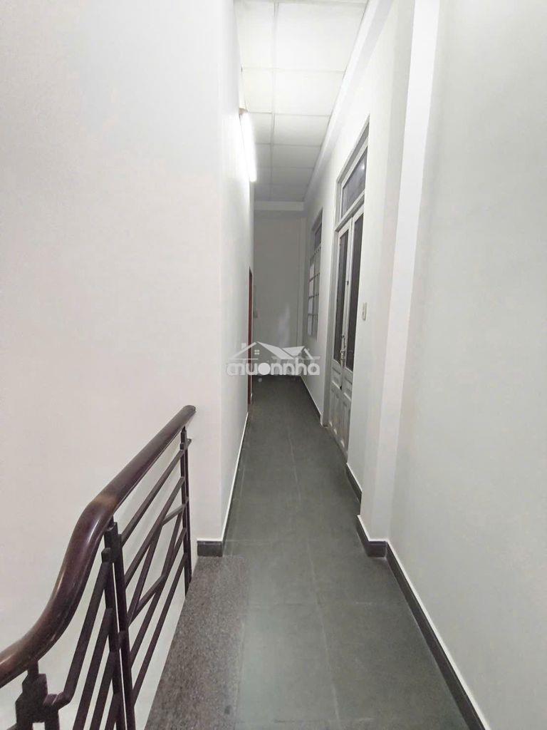 Nhà góc 2 mặt tiền hẻm - gần ngã 4 thủ đức  - Ảnh 3