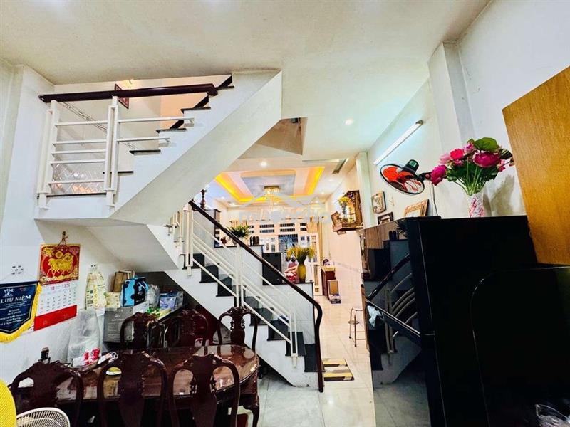 Bán nhà chánh hưng p4 quận8 - aeon cao lỗ - 2tầng - 4x11.7 - nhỉnh 4tỷ
