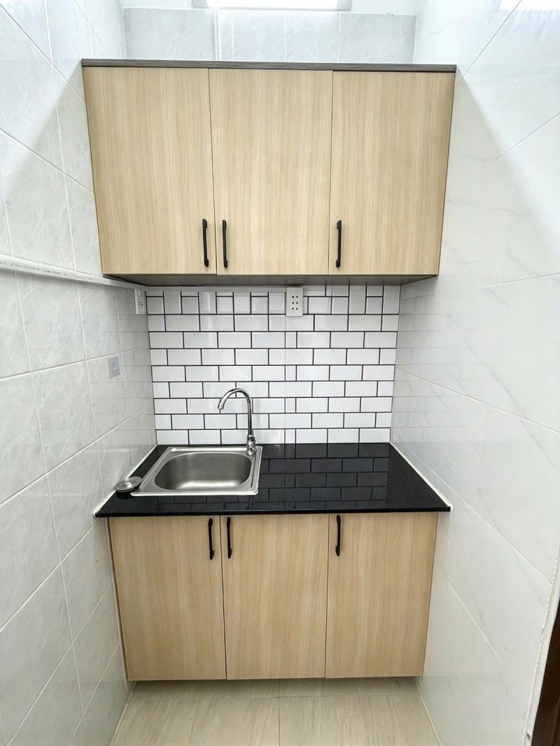 Phòng 40m2 tách bếp ban công lớn siêu thoáng ngay hàng xanh giáp quận 1- nguyễn gia trí, bình thạnh - Ảnh 2