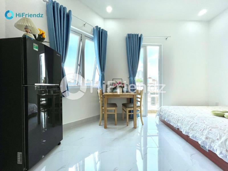 Cho thuê căn hộ có ban công rộng thoáng mát full nội thất bùi đình túy bình thạnh, sát q1, ngã tư hàng xanh - Ảnh 2