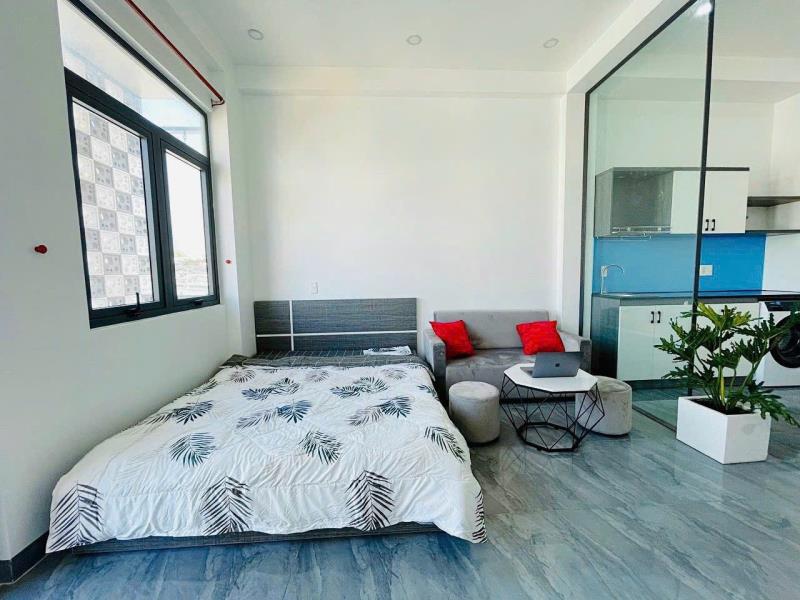 Cho thuê căn hộ 1 phòng ngủ có ban công rộng thoáng full nội thất đường nguyễn xí quận bình thạnh, gần phạm văn đồng