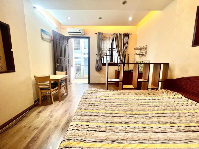 Cho thuê căn hộ có ban công full nội thất đường nguyễn cửu vân quận bình thạnh, sát quận 1 landmark81 - Ảnh 3
