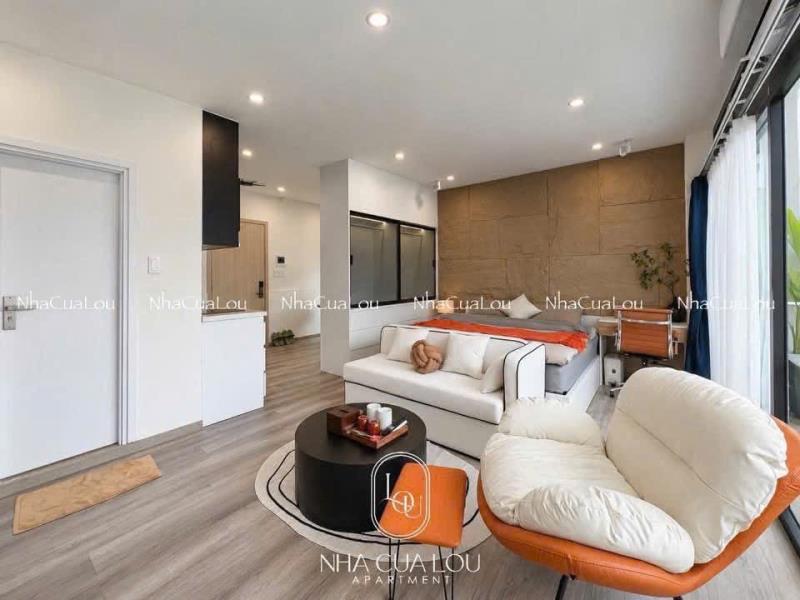 Studio full nội thất – ban công cửa sổ ngay phan đăng lưu
