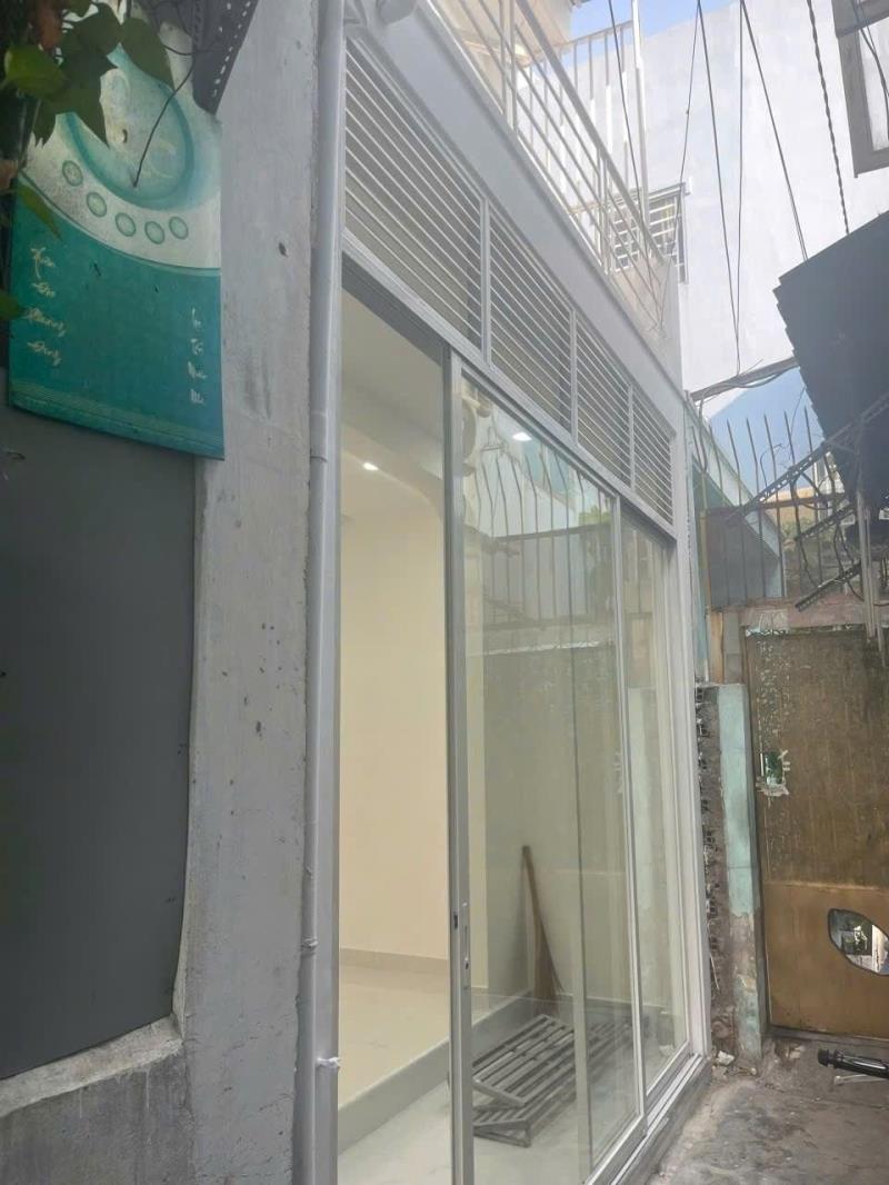 Bán nhà 40m2 2 tầng hẻm ba gác đường 12 linh chiểu, cách mặt tiền võ văn ngân 200m, giá 2,95 tỷ - Ảnh 2