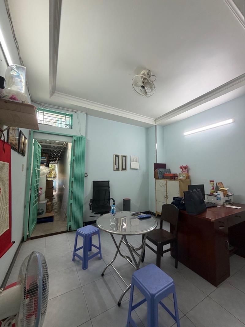 Mặt tiền 12m đường dc9 sát bên aeon tân phú, 80m2, 4x20, 4 tầng, 6pn, chỉ 10.9 tỷ tl - Ảnh 4