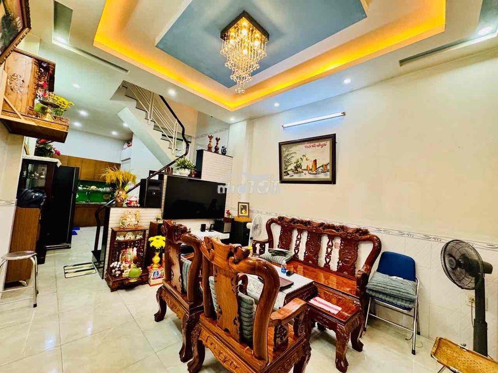 Hiếm, bán nhà mới sát phạm hùng quận 8. ngang 4m. nhỉnh 4 tỷ - Ảnh 3
