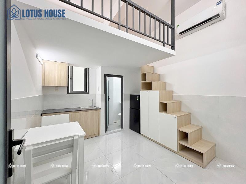 Khai trương căn hộ duplex gác cao 1m8 cửa sổ thoáng