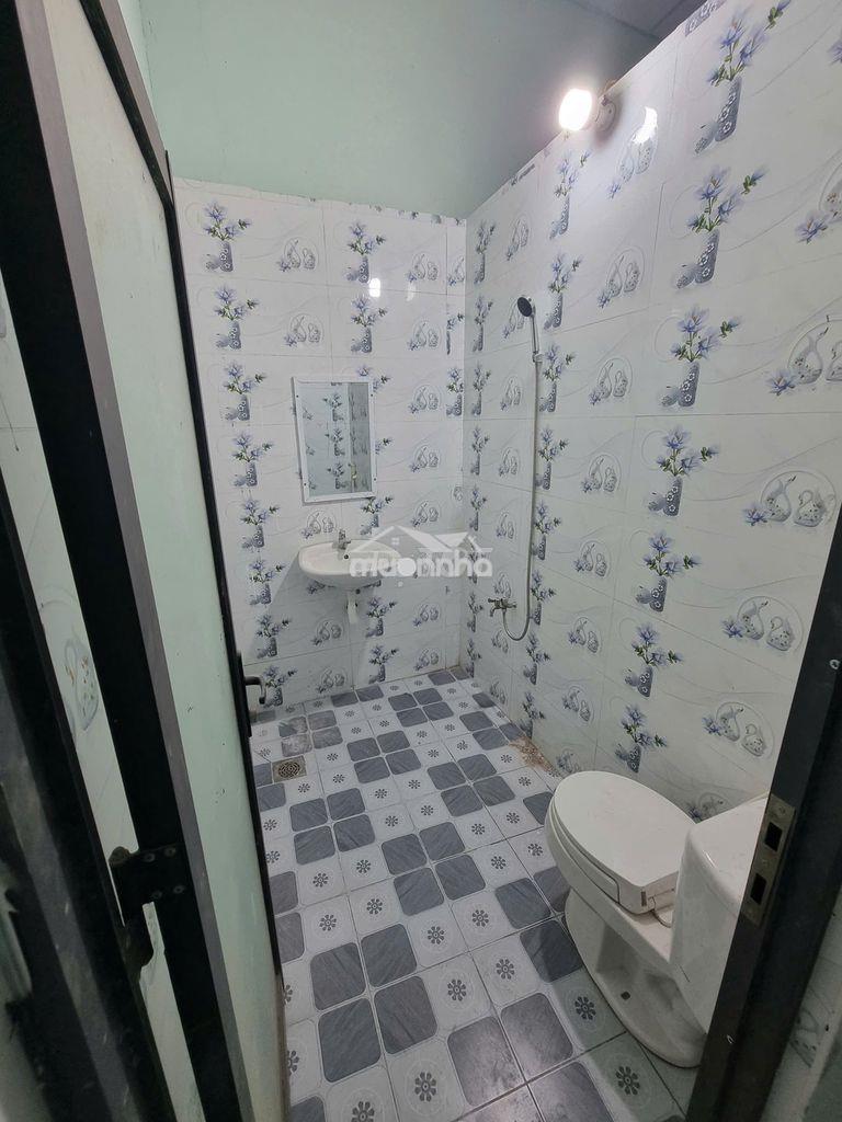 Nhà cấp 4 mới xây 1pn 1wc 1 pk phạm hùng hẻm xe tải - Ảnh 2