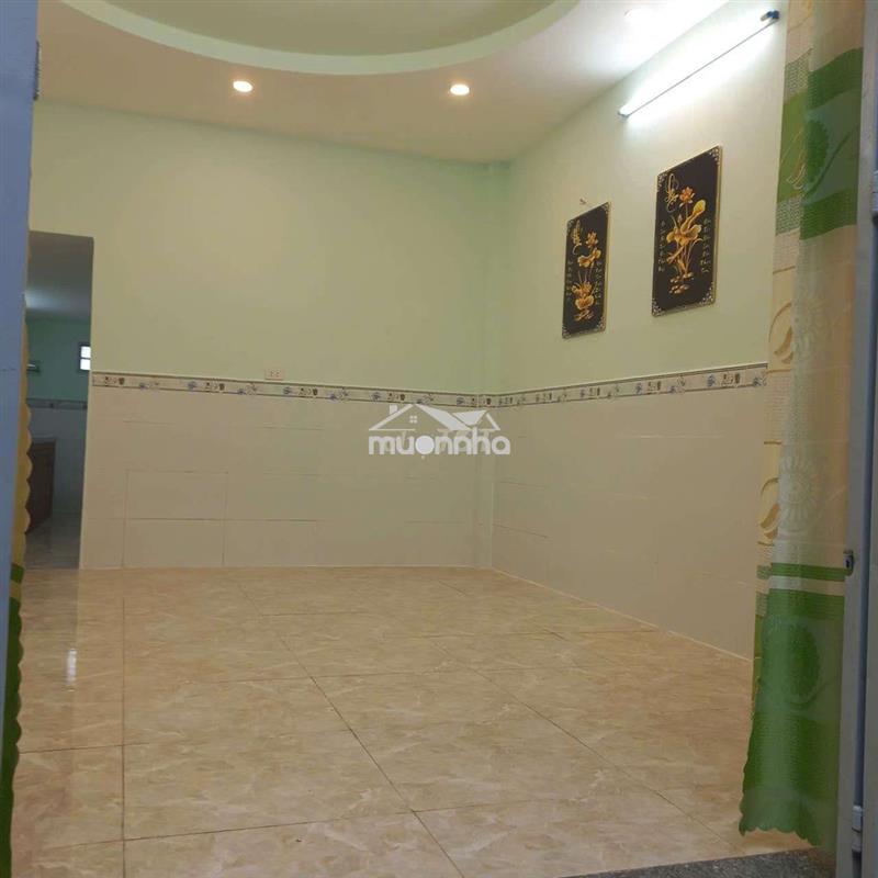 Bán nhà tại ấp 1 xã đông thạnh,  cách đặng thúc vịnh 200m