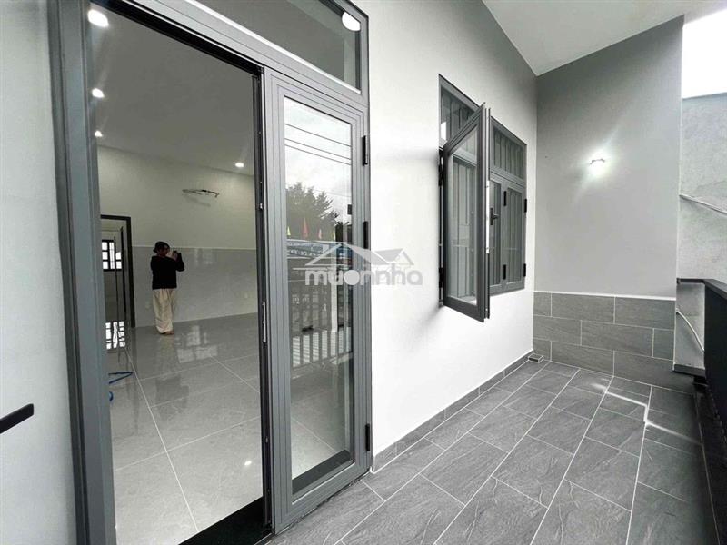 2pn 1pk ban công, tách bếp, tại ttn q12 giá rẻ ở đc 4ng
