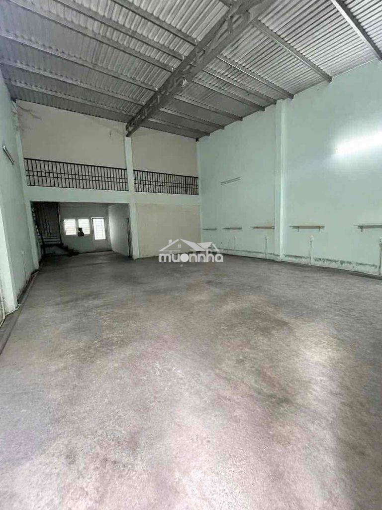 Hẻm 6m nhựa tây thạnh. kho giá rẽ 8x18m trệt lững đúc.