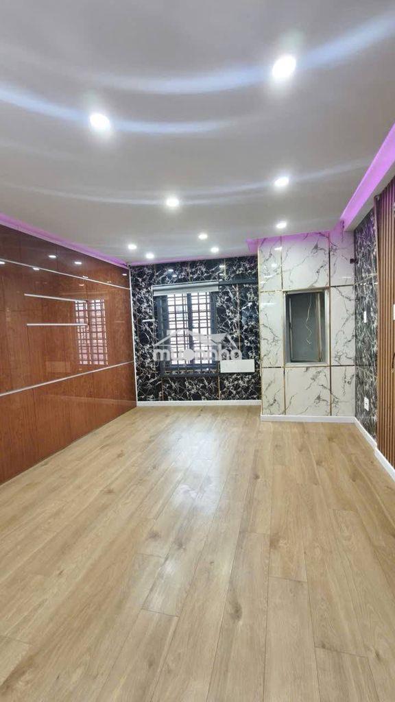Cho thuê nhà nguyên căn hẻm gò dầu- dt 4x18- 2 lầu- 4pn chỉ 18tr - Ảnh 2