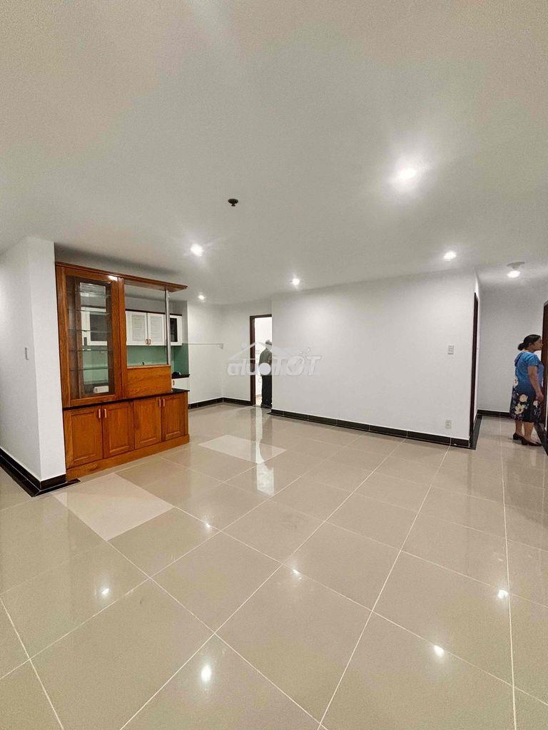 Cho thuê căn hộ giai việt q8 115m2 2pn nhà trống 12tr - Ảnh 2