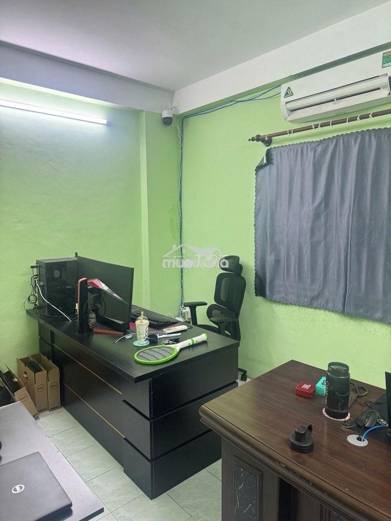 Cho thuê nhà nguyên căn cmt8, p. hoà hưng