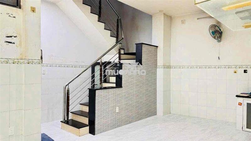 Nhà lý nam đế quận 11 40 m² 3 tầng 2 pn - chỉ 11 triệu