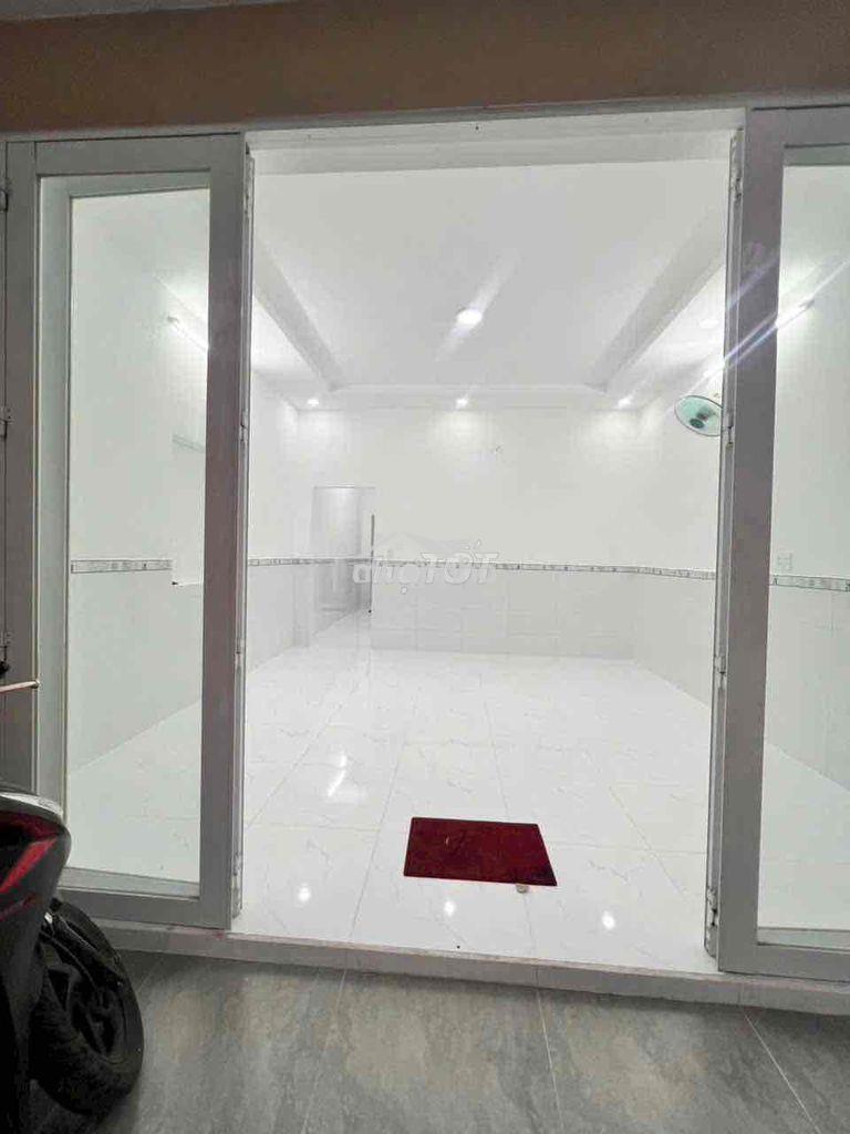 Cho thuê nhà đẹp mới khu tân sơn nhì - 5x19 - trệt lửng - 3pn3wc - Ảnh 2