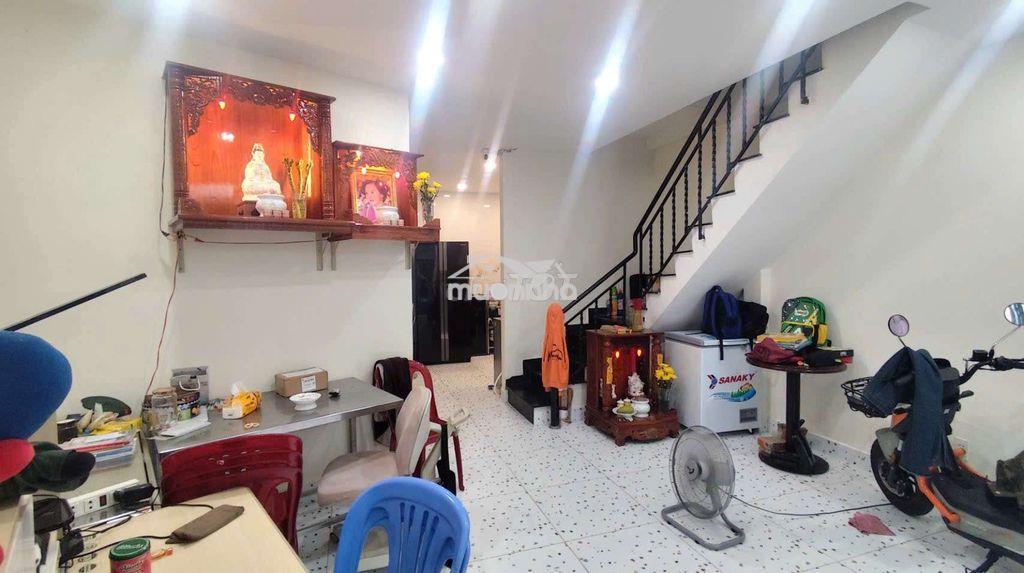 Nhà kiên cố , sát mặt tiền ( vòng xoay lê đại hành ) giá 5,5 tỷ tl - Ảnh 2