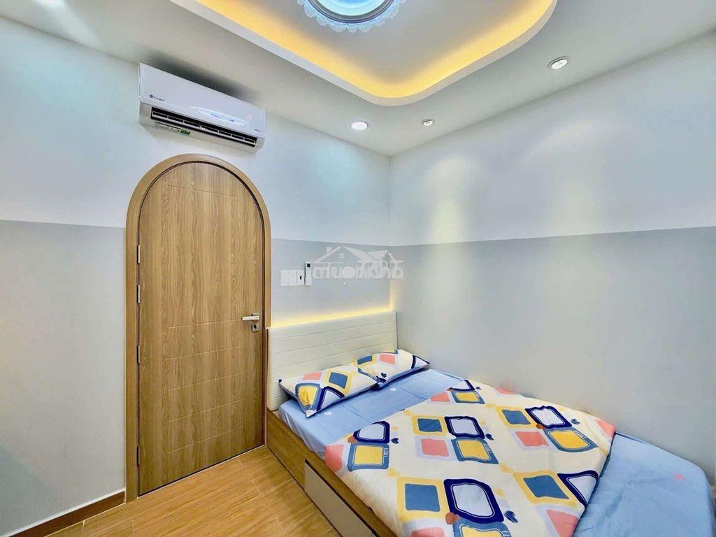 Chỉ 4,x tỷ có nhà 4 tầng mới full n.thất, 4pn gần chợ bà chiểu,sát oto - Ảnh 4