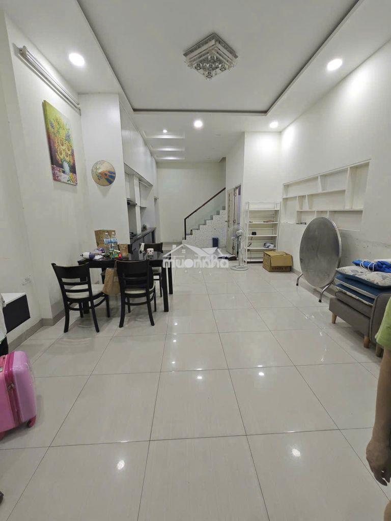 Chỉ 6.5 đồng nhà 4 tầng cạnh vạn phúc city – ô tô tới cửa - Ảnh 2
