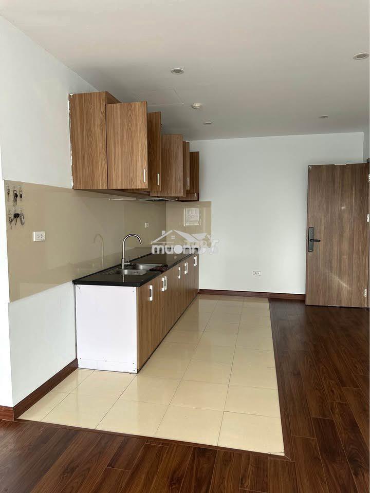 C/c 8xplus trường chinh cho thuê căn 2pn không nội thất giá chỉ 8tr/th