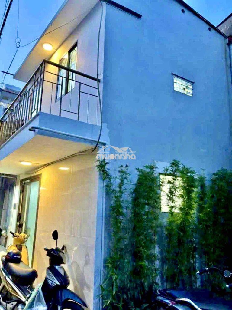Chỉ hơn 1 tỷ, shr, nhà mới q8, ko ngập
