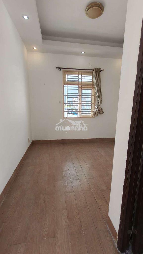 Nhà 3 tầng hương lộ 2, 77m², 3 pn
shr hoàn công đủ chỉ 4 tỷ 65