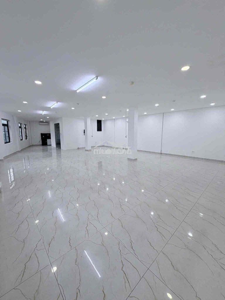 Văn phòng 130m2 mặt tiền đường vĩnh khánh, gần tôn đản - Ảnh 3