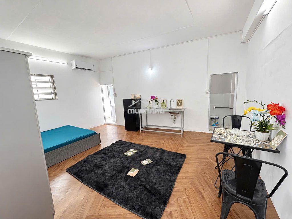 Trống sẵn studio ban công 40m2 chỉ 4trx ở trung tâm q6 - Ảnh 2