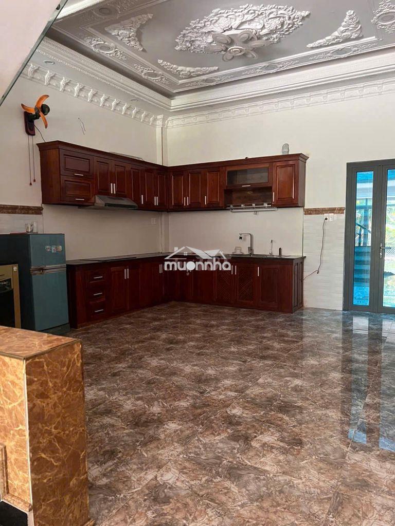 Kdc vip anh tuấn cho thuê chỉ 12 triệu 4 tầng