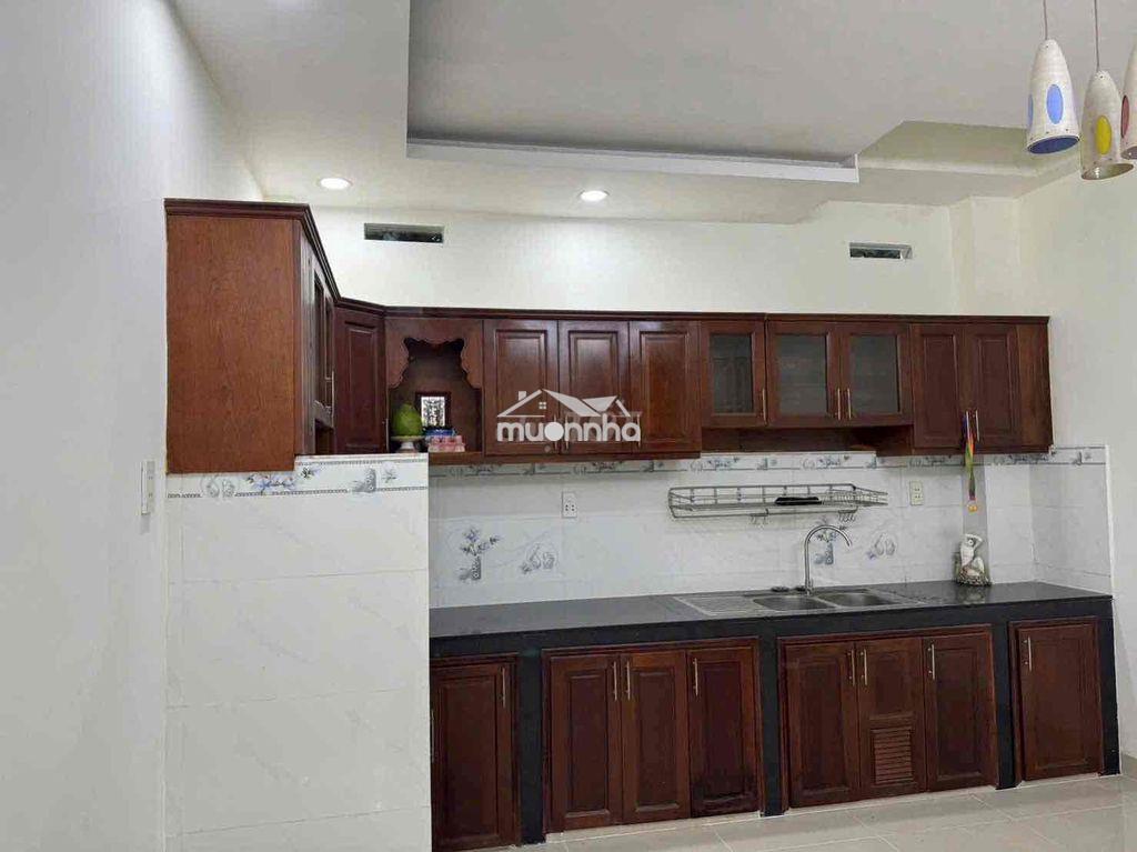 🏠 Nhà cho thuê hẻm c phạm hùng , hẻm 🚘🚘🚘 👉 gần nhà thờ nam hải cầu - Ảnh 2