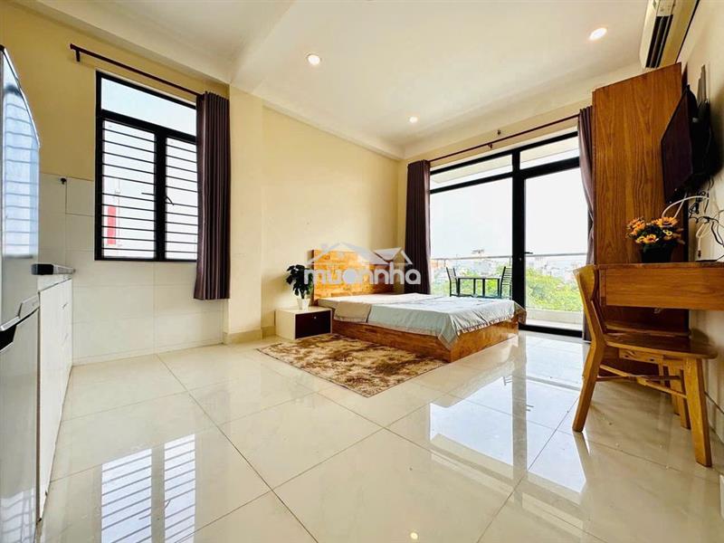 Cho thuê phòng quận 4 mặt tiền gần đh luật, full nội thất thang máy