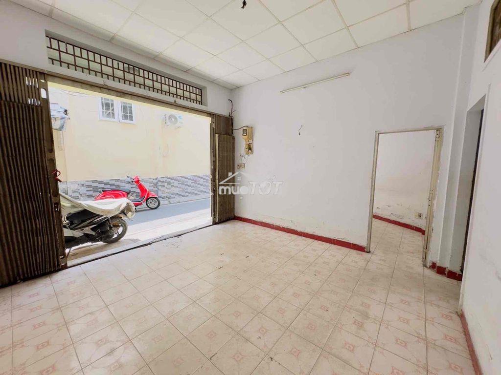 Gấp! ngay trường chinh ngang 9.2m - 110m2 trệt lầu giá cực tốt - 4.2tỷ - Ảnh 3