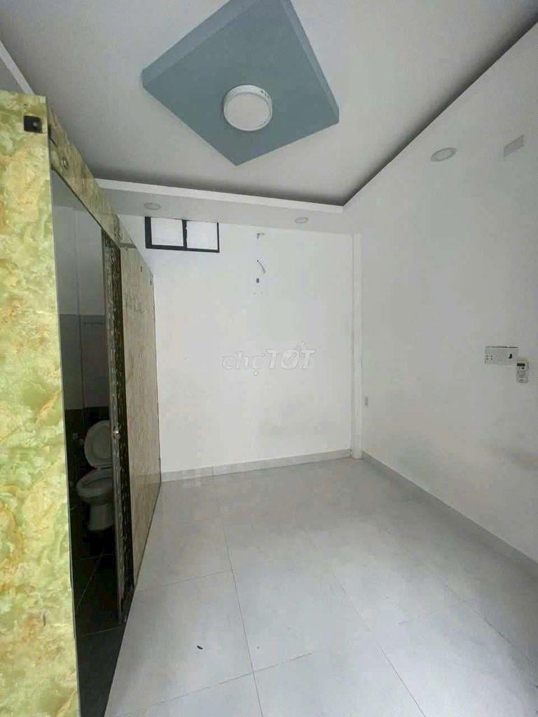 🏠🏠 Cho thuê nhà nguyên căn mặt tiền hẻm xe hơi  - Ảnh 4