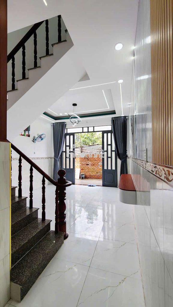 Bản căn nhà mới hoàn toàn bà điểm hóc môn tp hcm - Ảnh 4
