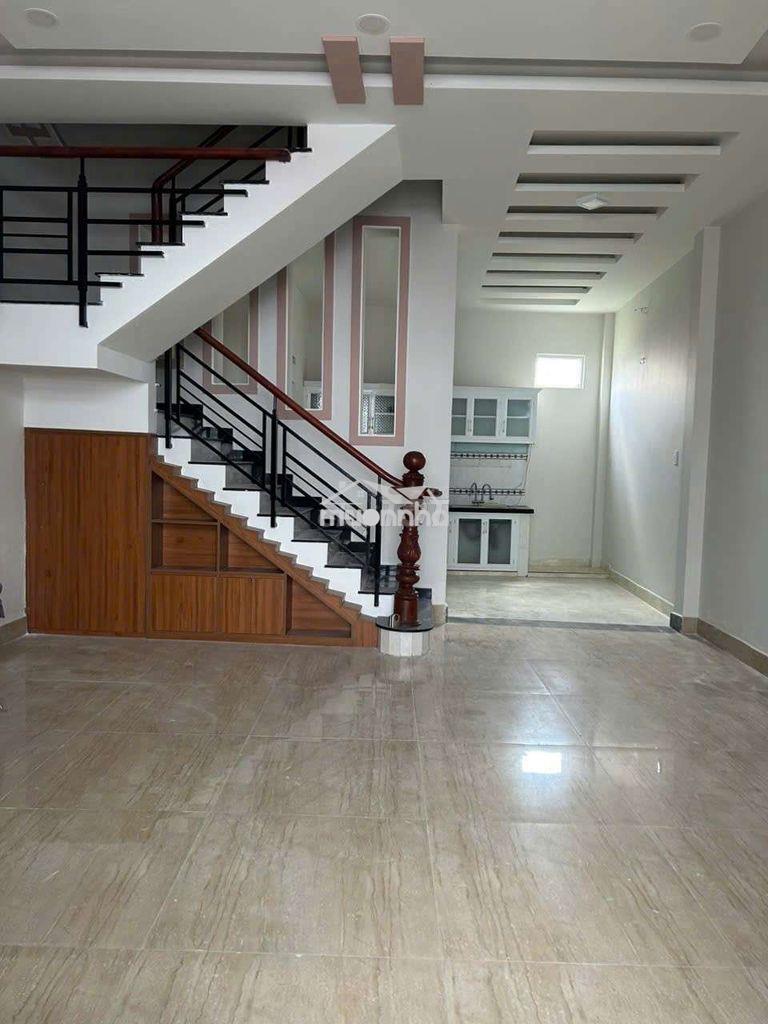 Nhà mới đẹp 1 lầu 2 phòng ngủ 3 tollet - Ảnh 2