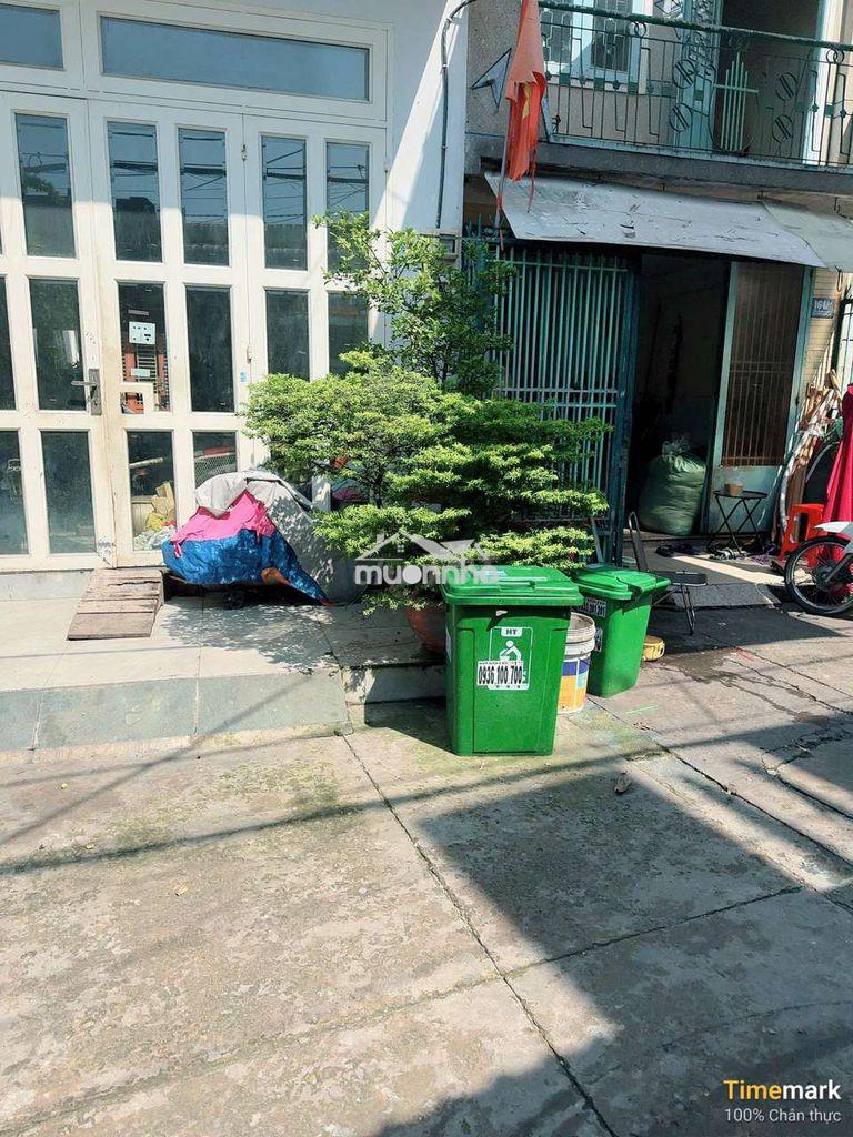 Cho thuê nhà trống suốt ngay ngã tư trung chánh - Ảnh 2
