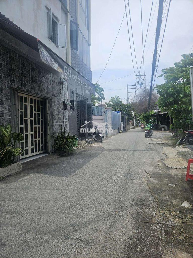 Nhà ngay chợ hiệp bình bán gấp dt 53m2 ngang 4m vuông vức sổ hồng - Ảnh 2