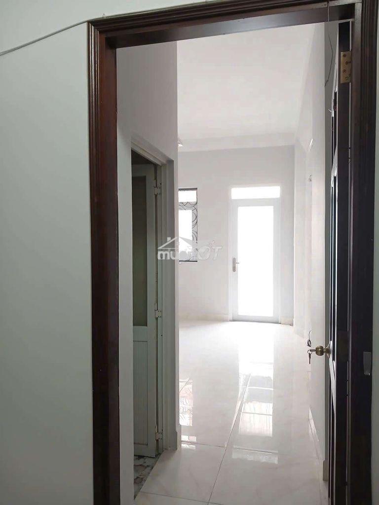 Nhà vị trí đẹp đường hàn hải nguyên 4tầng - Ảnh 4