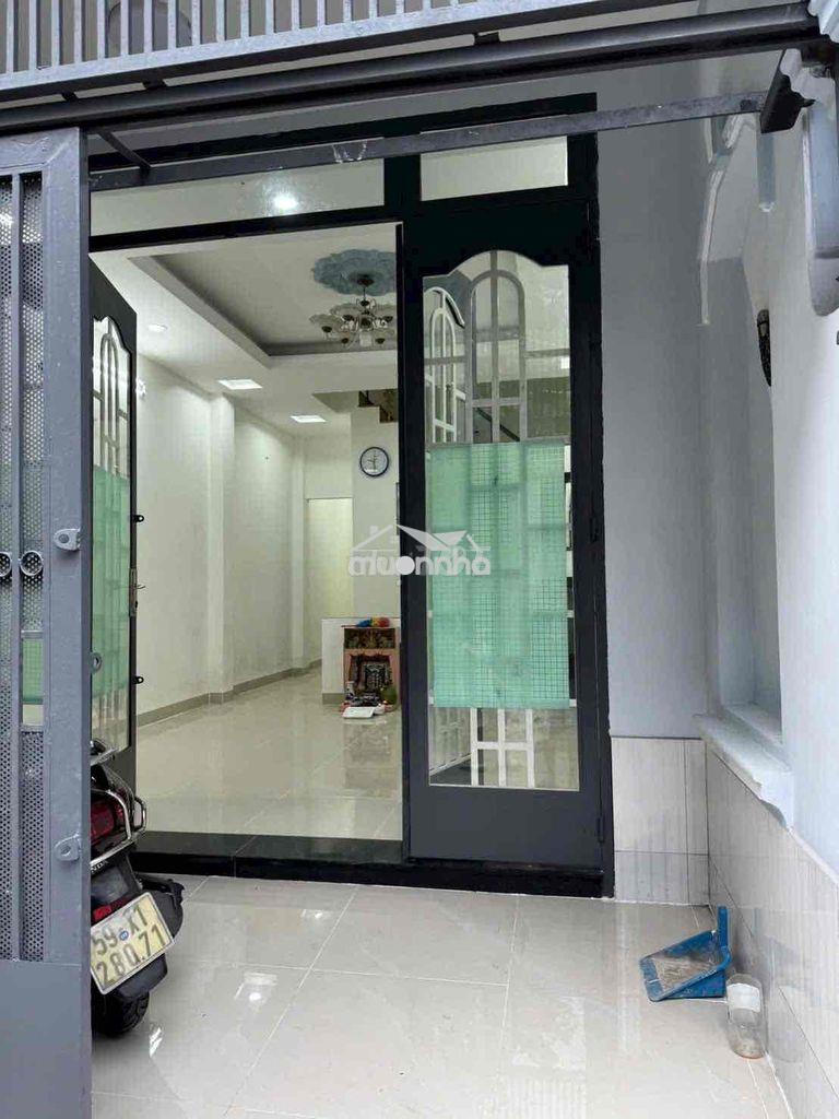🏠 Nhà cho thuê hẻm c phạm hùng , hẻm 🚘🚘🚘 👉 gần nhà thờ nam hải cầu - Ảnh 3