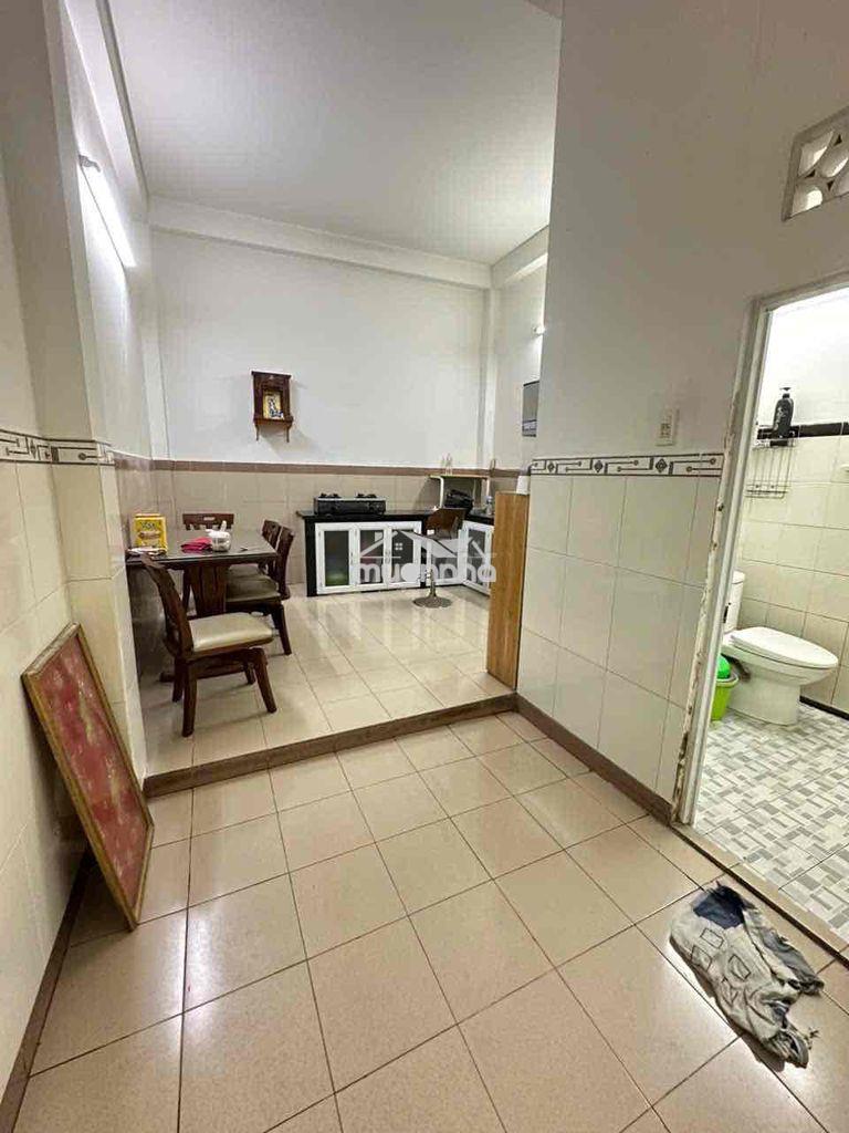 Cho tuiee nhà hẻm hồng lạc p10 tân bình. dt: 5m x 10m 2 lầu 10tr - Ảnh 2