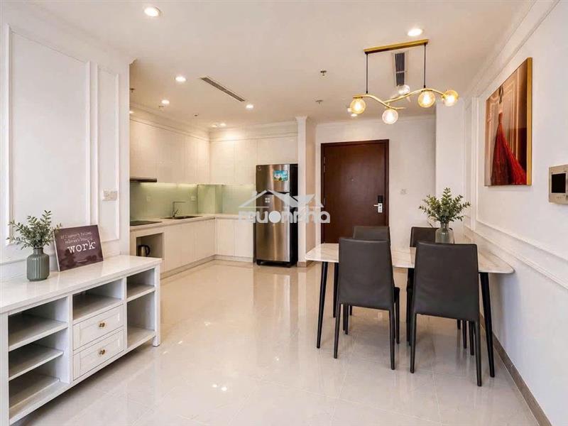 Giá tốt cho thuê căn hộ chung cư lucky palace, 2pn, nhà đẹp