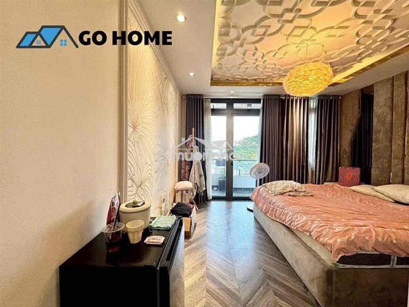Cho thuê phòng ban công full nội thất - nhận xe điện đường lê đức thọ